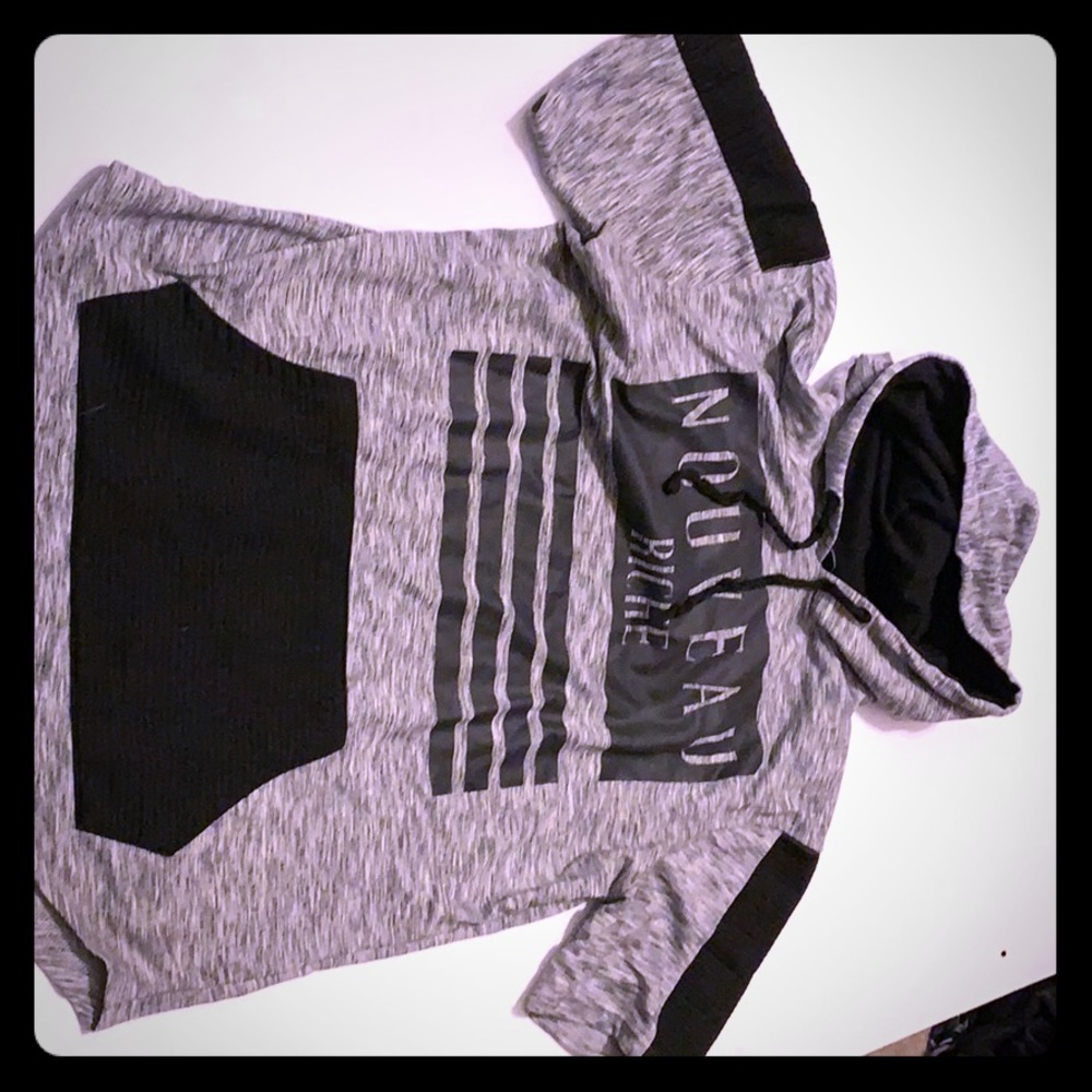 Nouveau Riche short sleeve hoodie